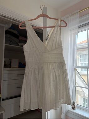 DO+BE White Eyelet V-Neck Summer Dress